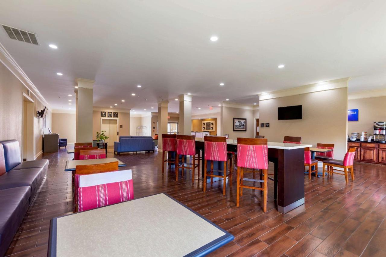 Comfort Inn Near University Huntsville Extérieur photo