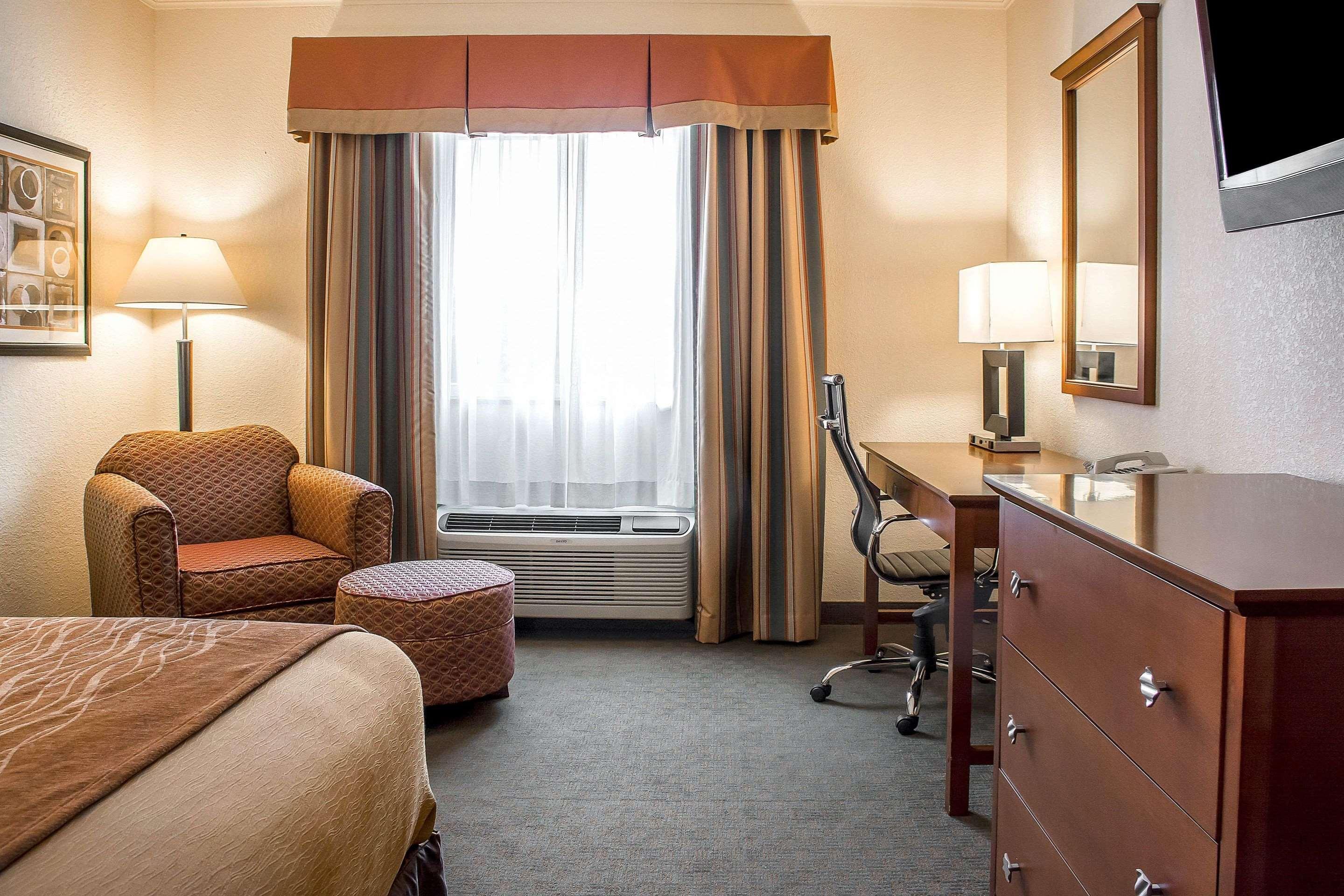 Comfort Inn Near University Huntsville Extérieur photo